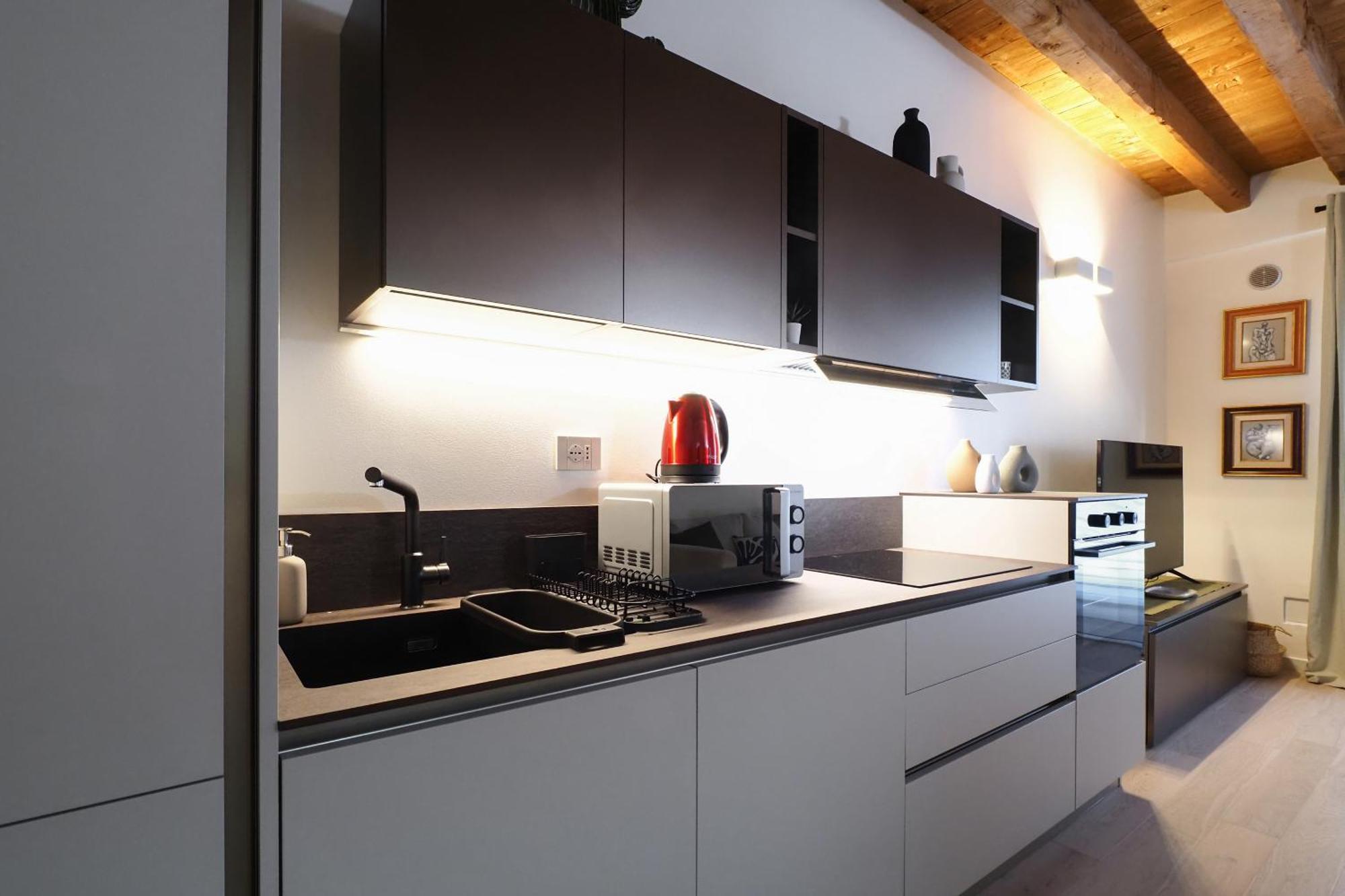 Primopiano - Zumbini Apartment มิลาน ภายนอก รูปภาพ